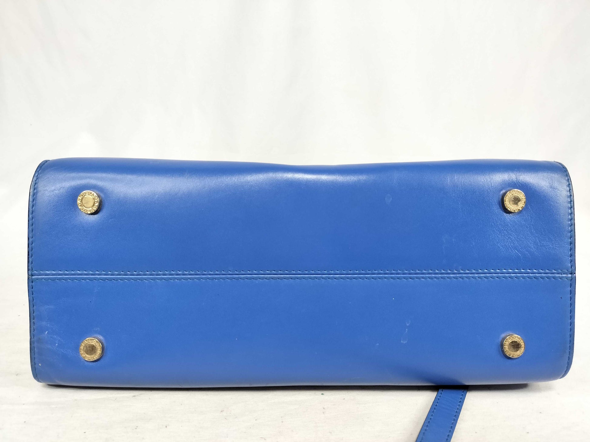 BVLGARI QT - Bvlgari Blue Leather Medium Serpenti Tote Handbag