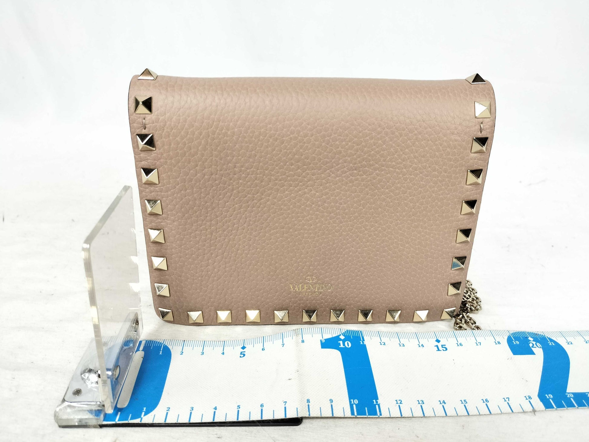 VALENTINO QT - Valentino Garavani Rockstud leather crossbody bag shoulder bag