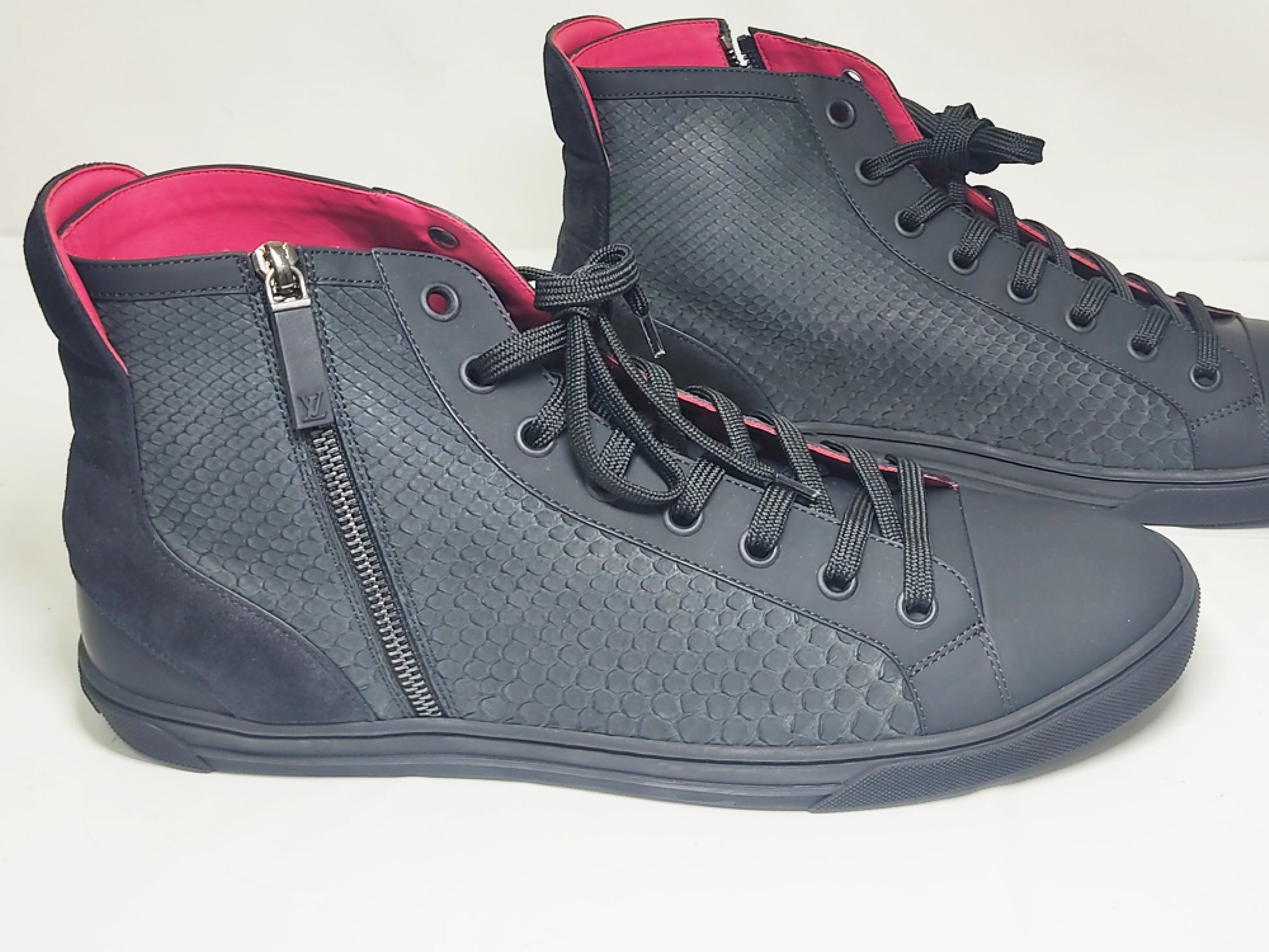LOUIS VUITTON High-Top Sneakers, Size 11, Leather x Rubber/Black