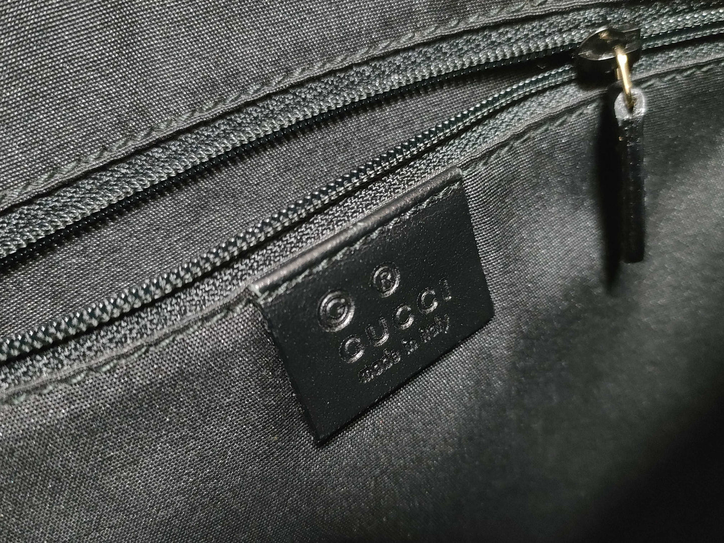 GUCCI GG Velvet Shoulder Bag