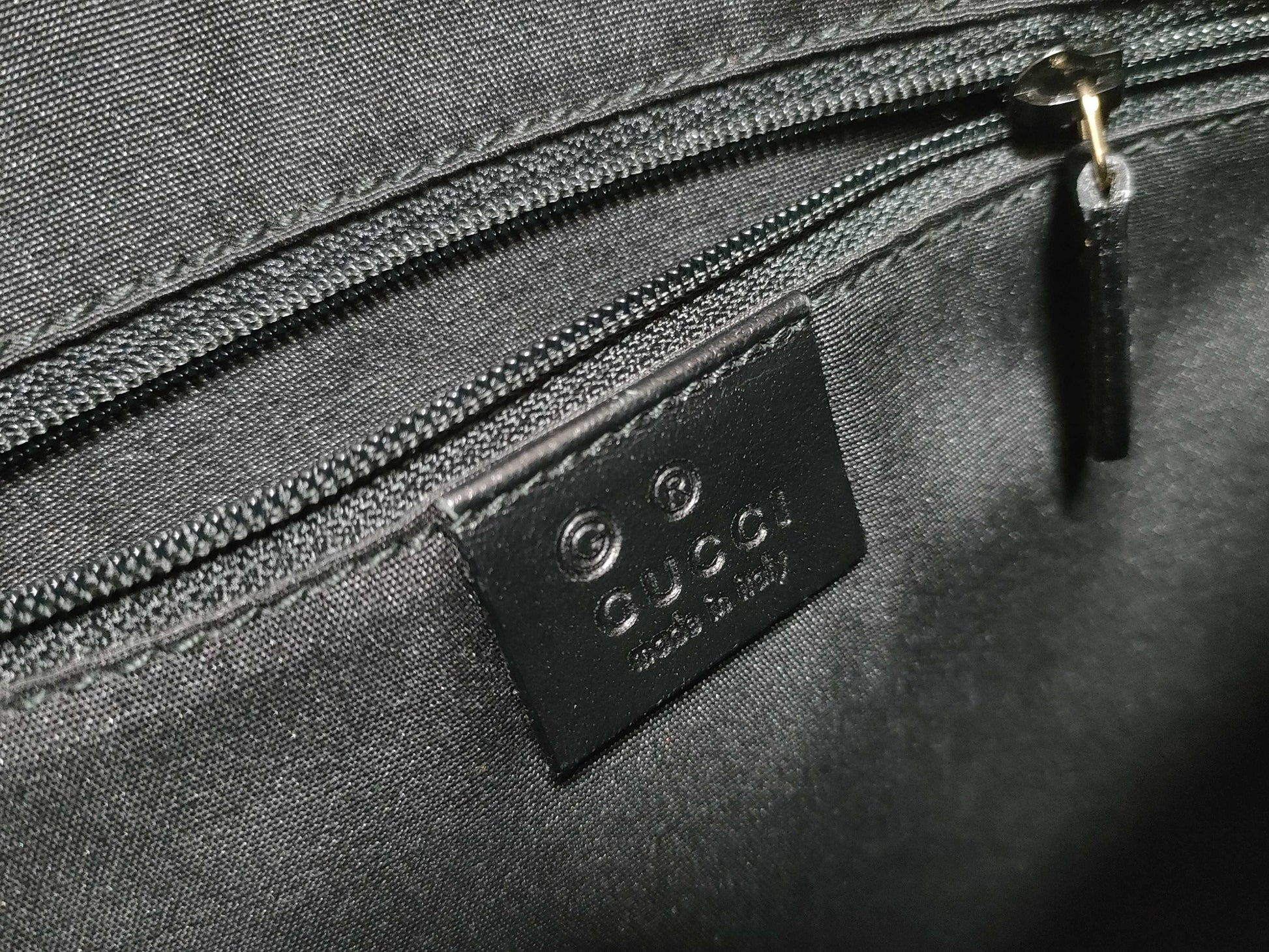 GUCCI GG Velvet Shoulder Bag