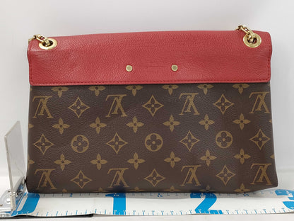 LOUIS VUITTON Pallas Chain Monogram M41201 Shoulder Bag