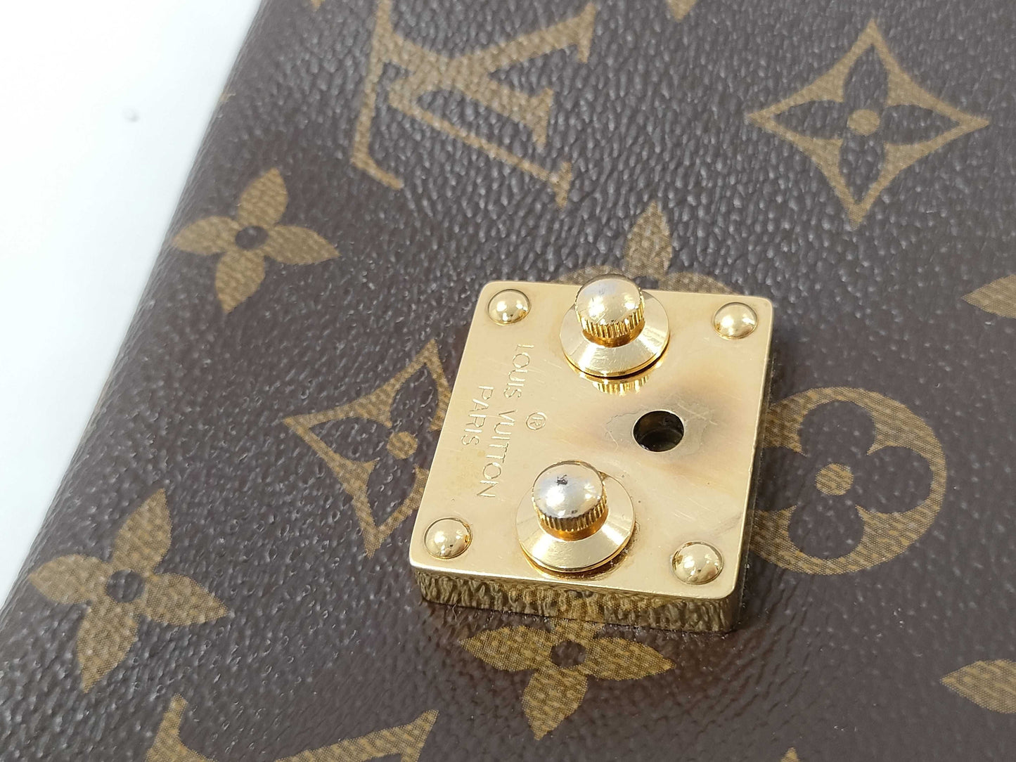 LOUIS VUITTON Pallas Chain Monogram M41201 Shoulder Bag