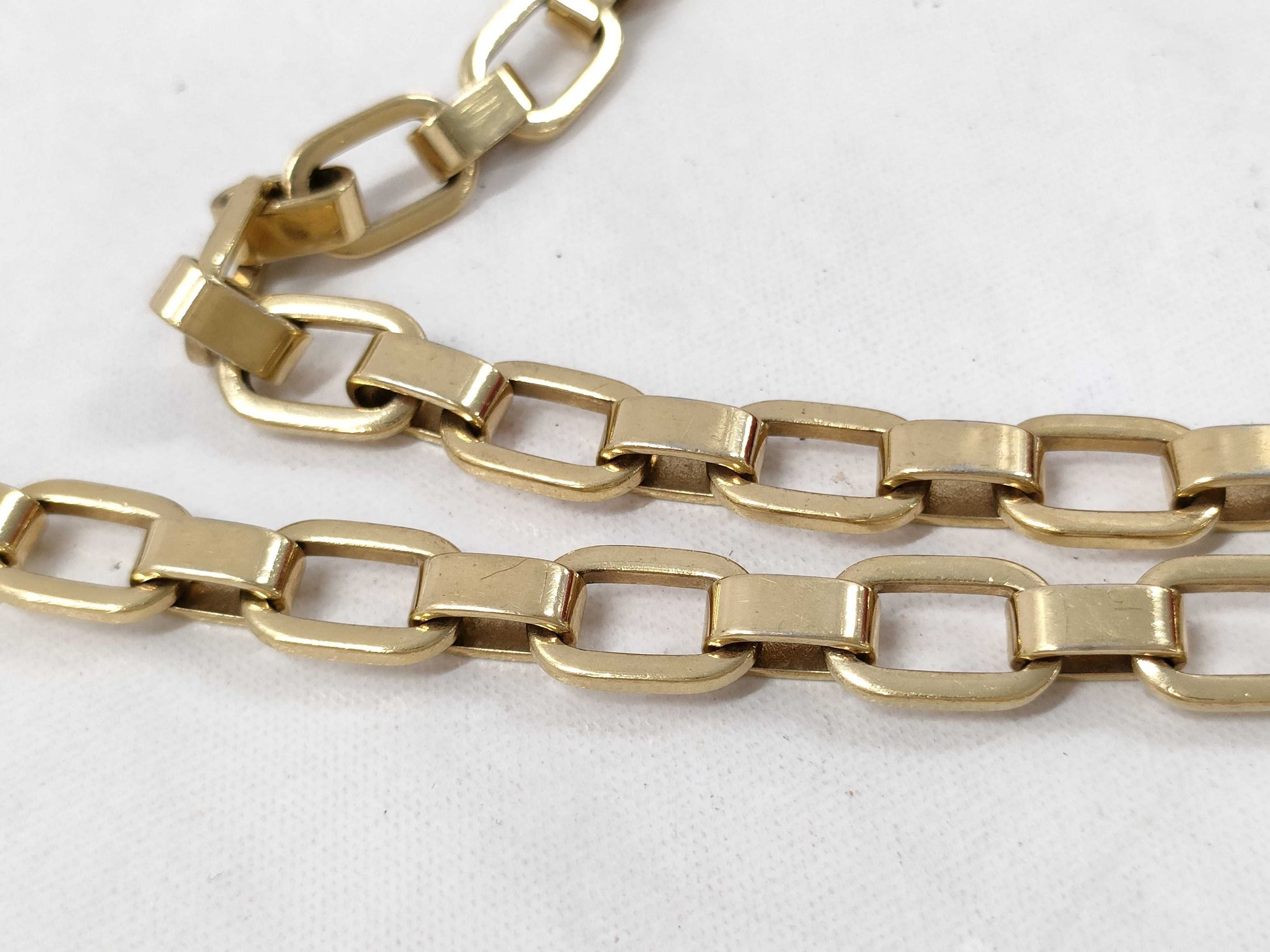 LOUIS VUITTON Pallas Chain Monogram M41201 Shoulder Bag