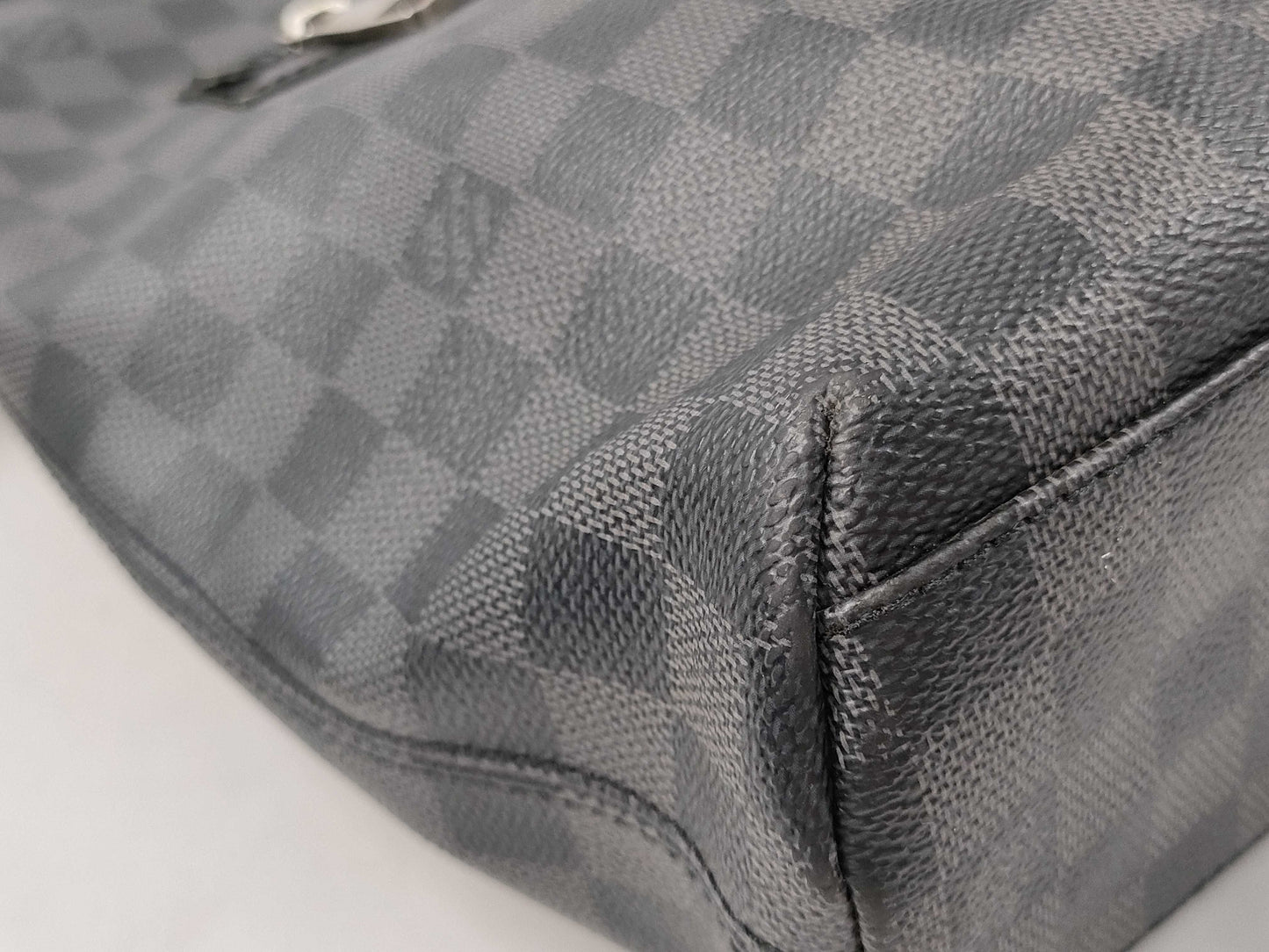 LOUIS VUITTON Damier Graphite / Mick MM N41106 Shoulder Bag