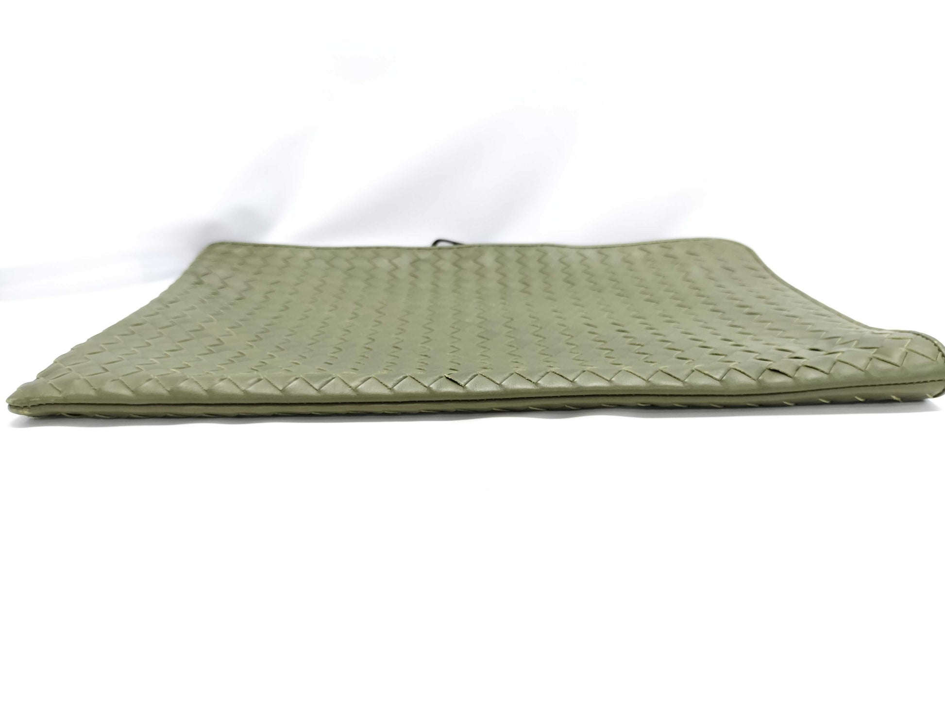 BOTTEGA VENETA Intrecciato Document Case Clutch Bag 224052 Green with Black Hardware, Calf Leather, BO216868 2F Clutch Bag