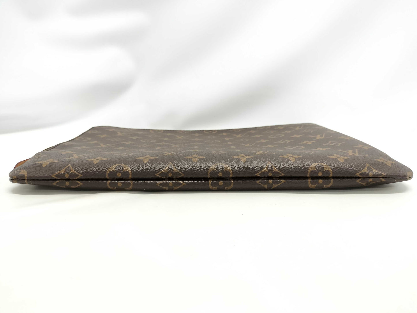 LOUIS VUITTON Etui Voyage MM Clutch Bag Monogram M44499 Brown Canvas Leather with Gold Hardware TY3159 Clutch Bag