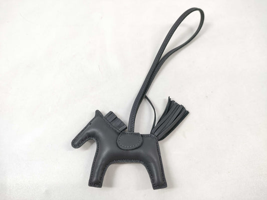 HERMES Rodeo PM Charm, Ardoise, W Stamp Charm