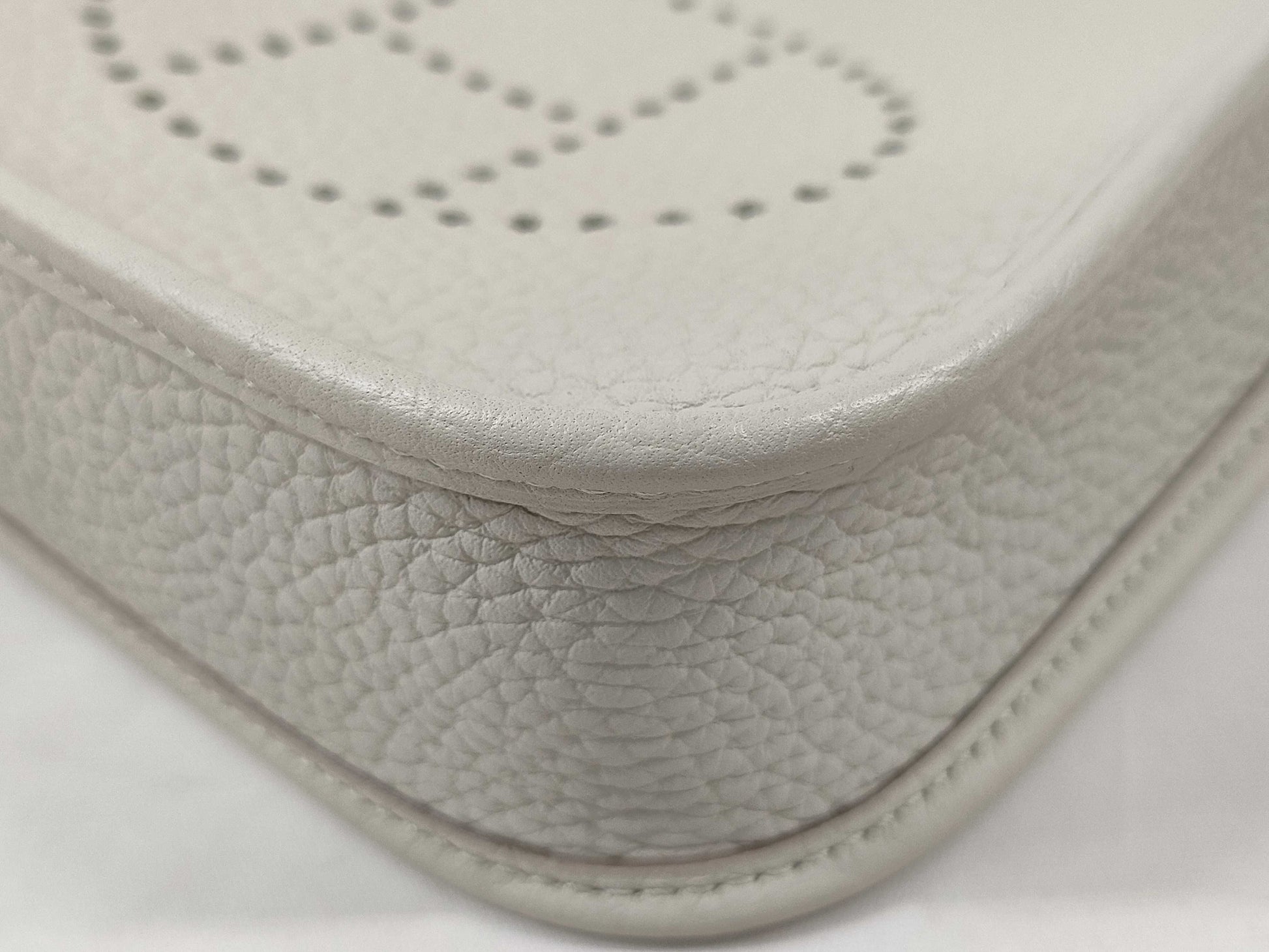 HERMES Mini Evelyn Amazone 16 TPM Beton Shoulder Bag with Silver Hardware and U Stamp