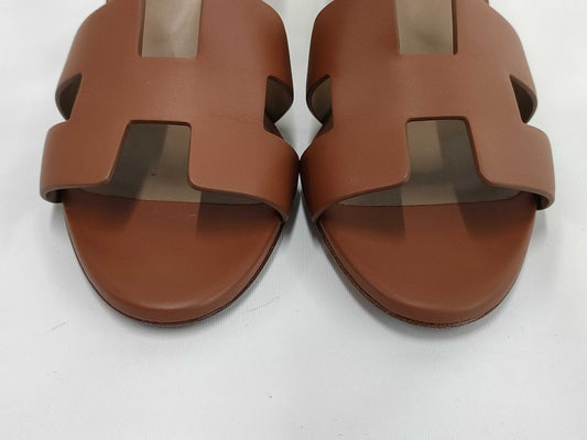 HERMES Legend Sandals, Gold, Size 21-22