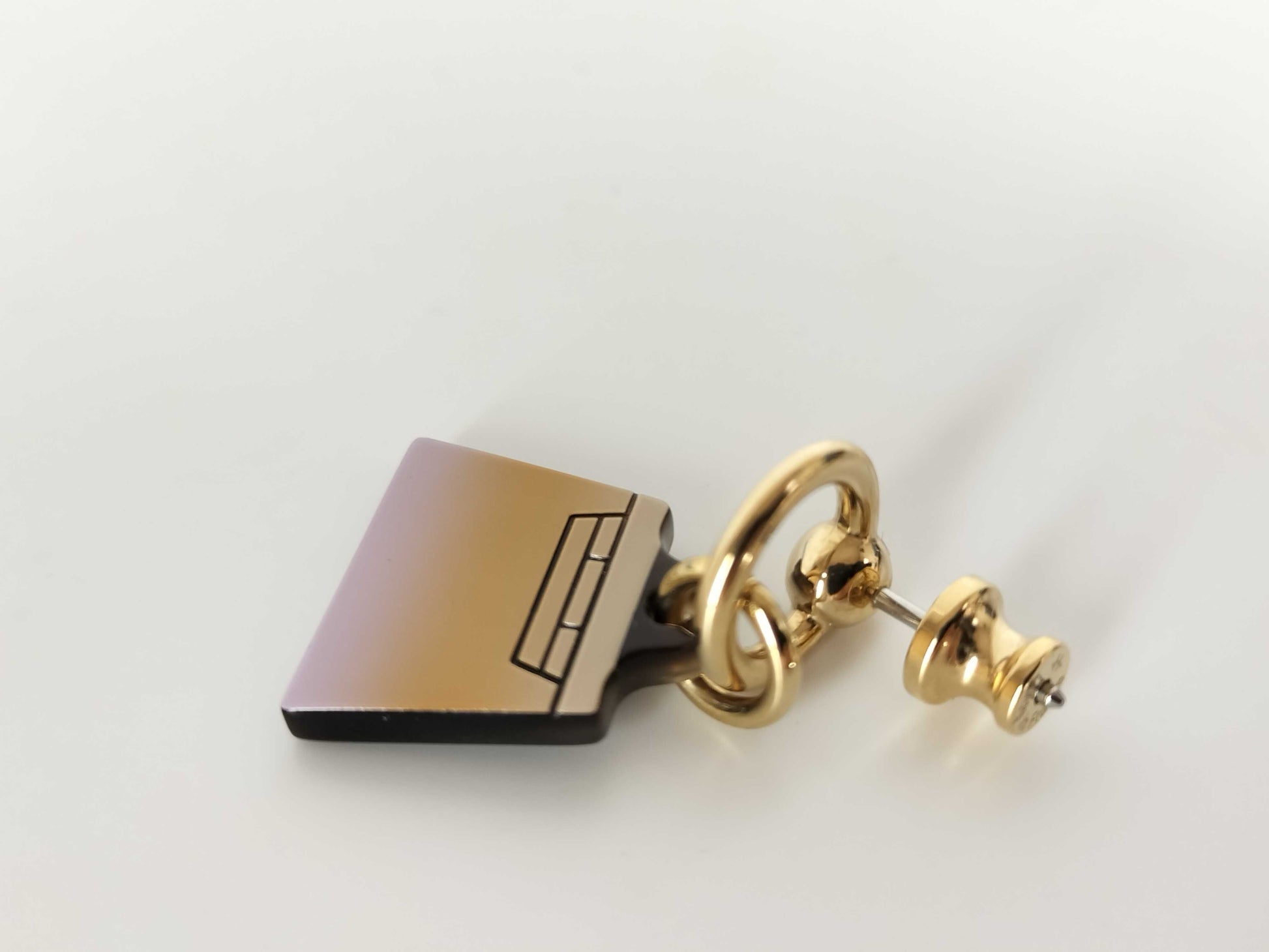 HERMES HERMES Amulet Fusion Marocquinier Earrings