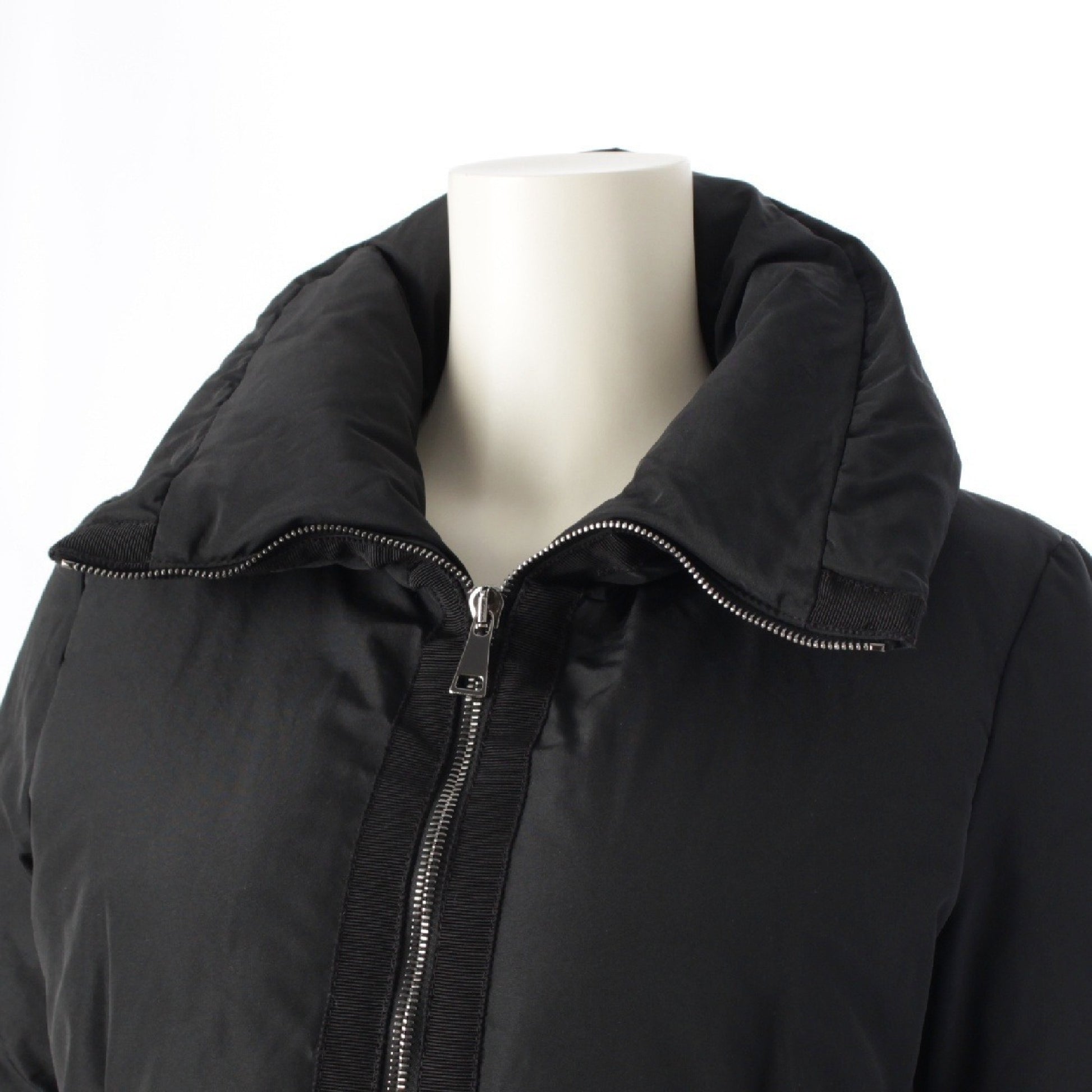 MONCLER ALNUS Down Jacket Coat Black with Hanger 00 Jacket