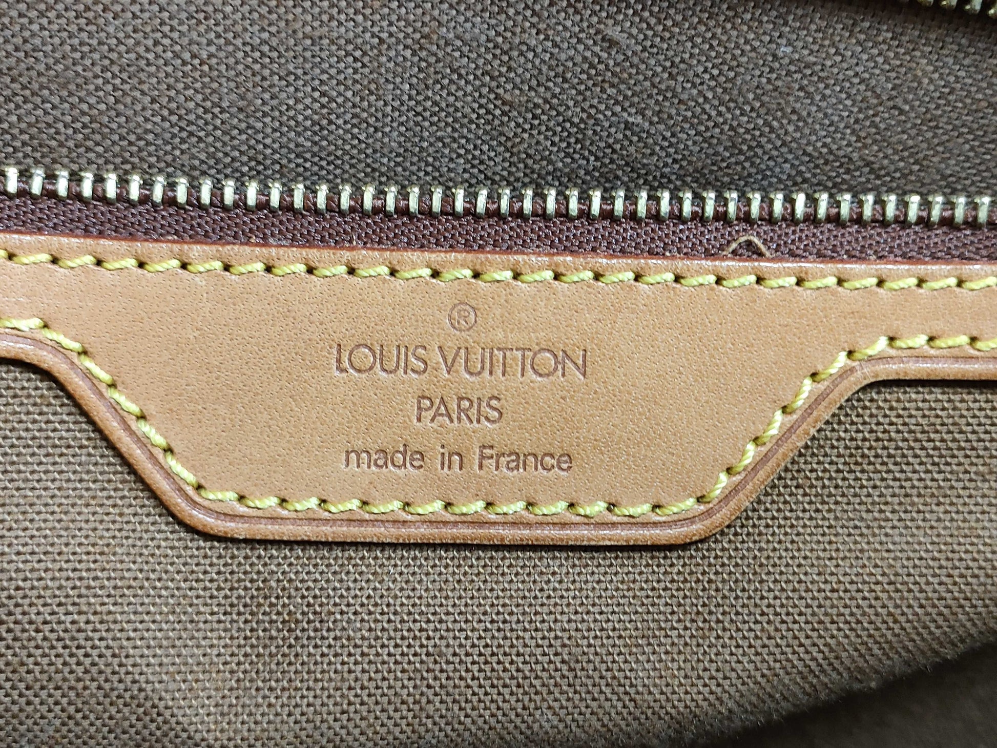 LOUIS VUITTON M 51121 Monogram Louis Vuitton M51121 Beverly 41 Monogram Handbag Business Bag