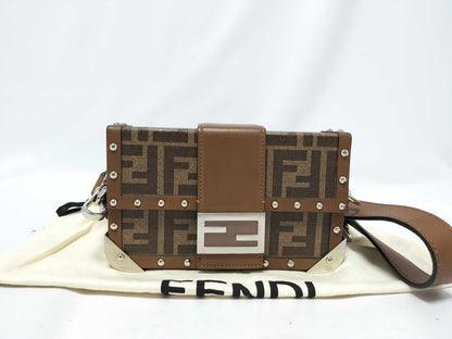 FENDI Zucca pattern FENDI Zucca trunk shoulder bag