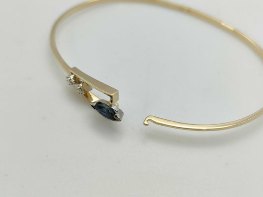 Sapphire and Diamond 585 4.5g Bracelet/Bangle 
