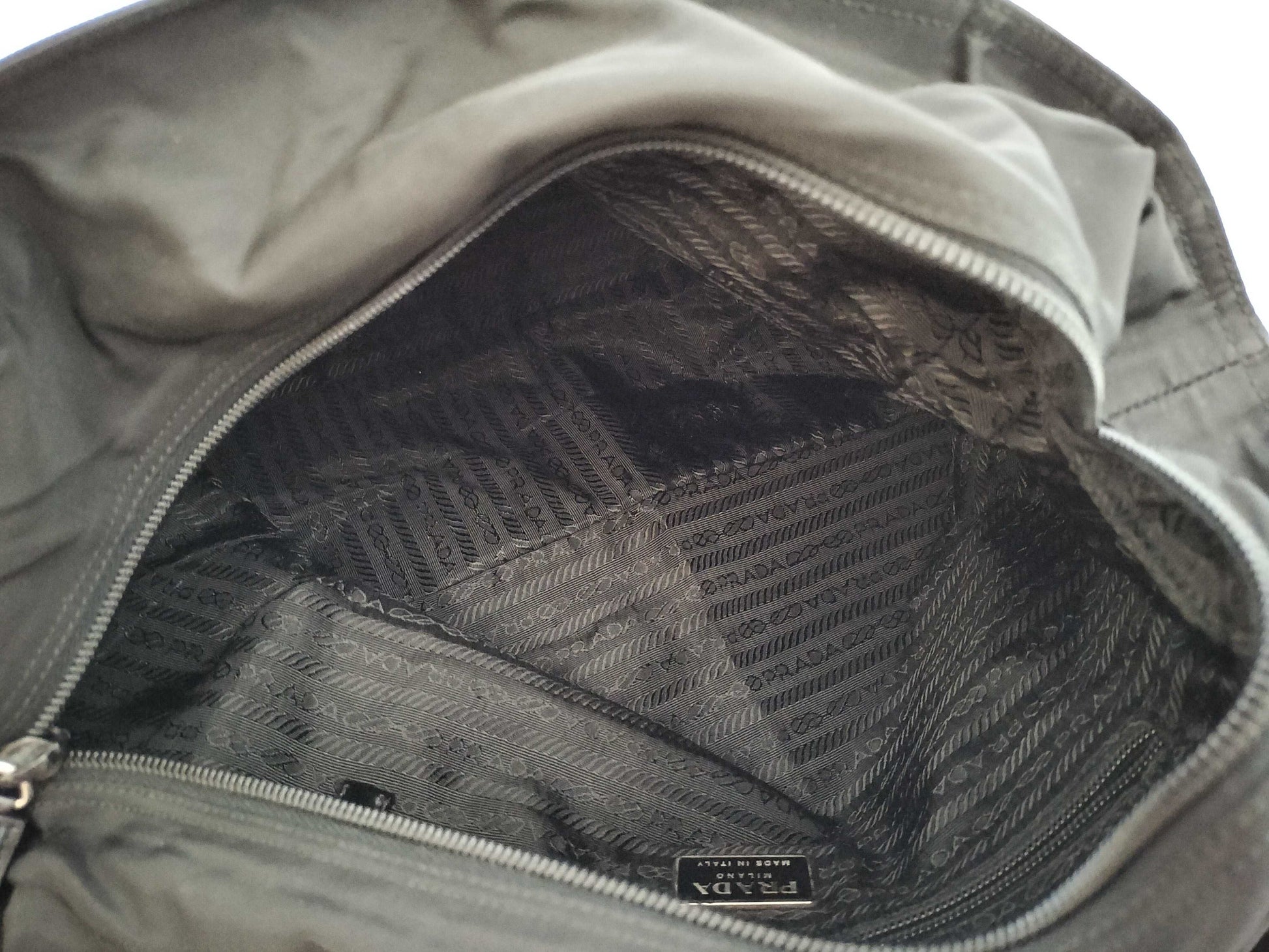 PRADA Nylon PRADA B6672 Tessuto Leather Black B Tote Bag
