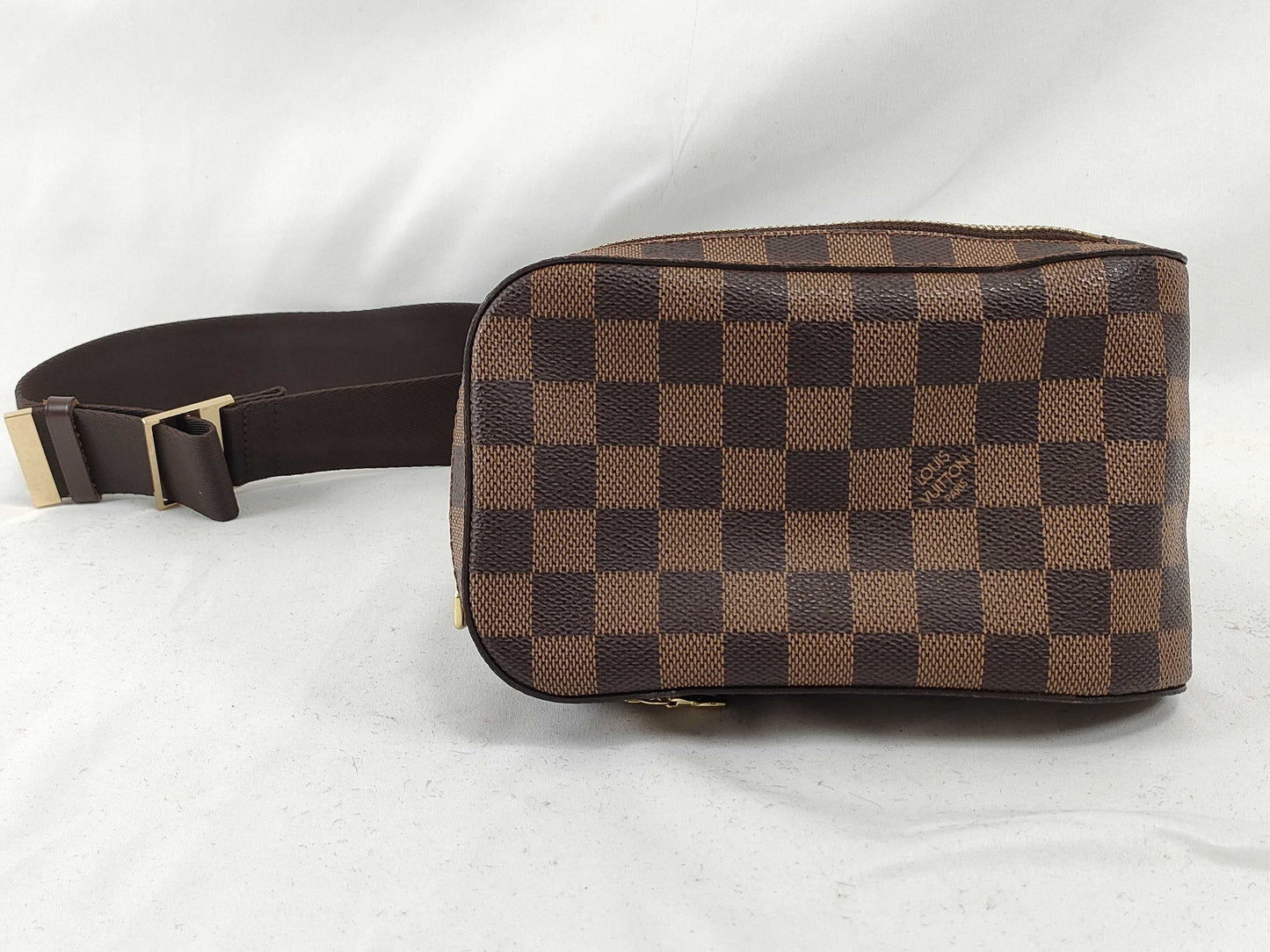LOUIS VUITTON N51994 Damier Louis Vuitton Geronimos Leather Waist Bag CA0034 Excellent Condition