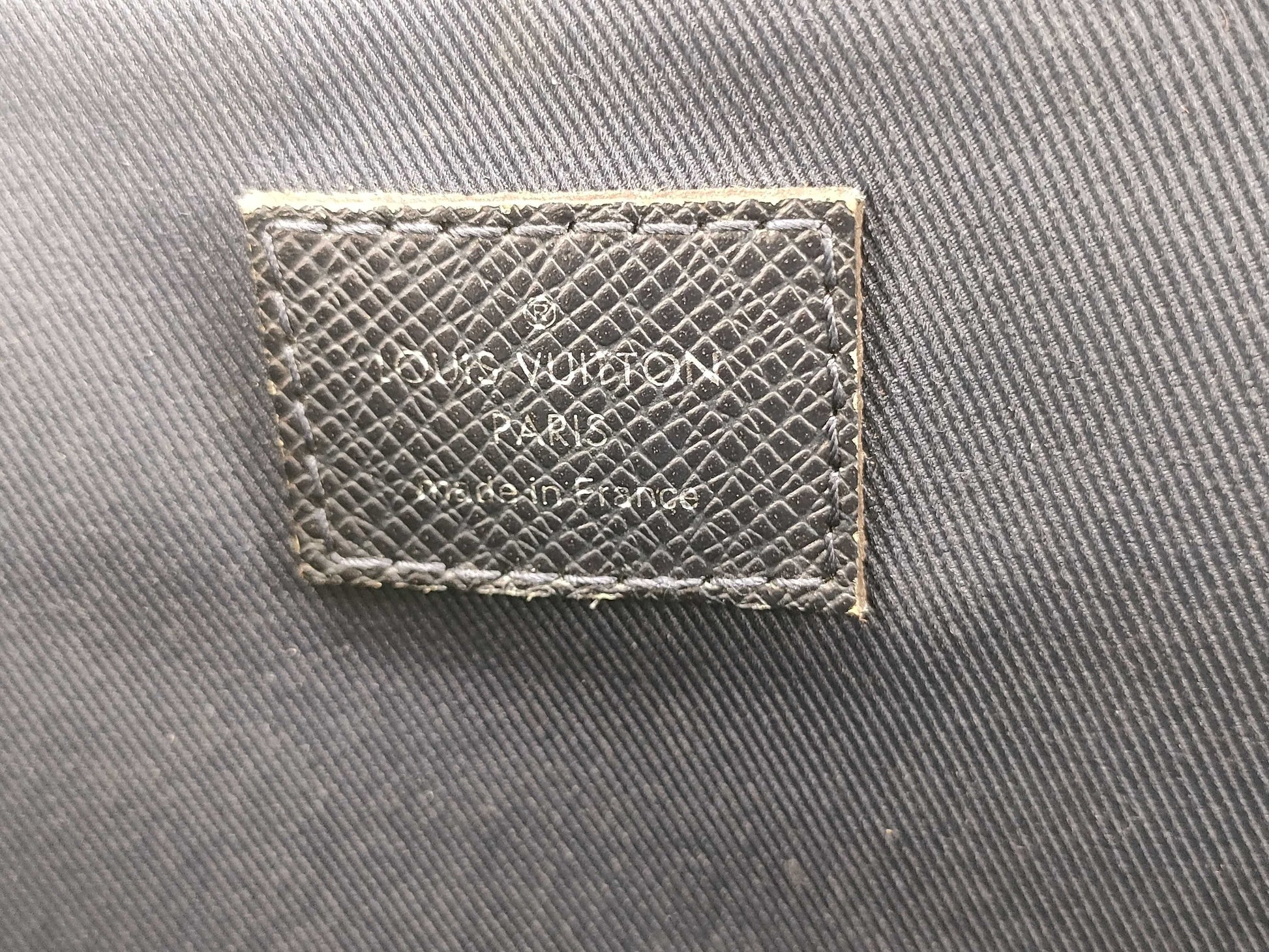 LOUIS VUITTON Monogram Louis Vuitton Taiga Anton 2-way Business Bag Tote Bag