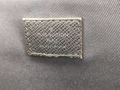 LOUIS VUITTON Monogram Louis Vuitton Taiga Anton 2-way Business Bag Tote Bag