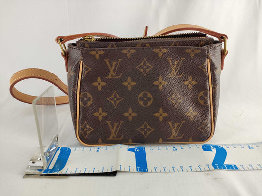 LOUIS VUITTON Monogram Louis Vuitton Monogram Viva Cite PM Shoulder Bag
