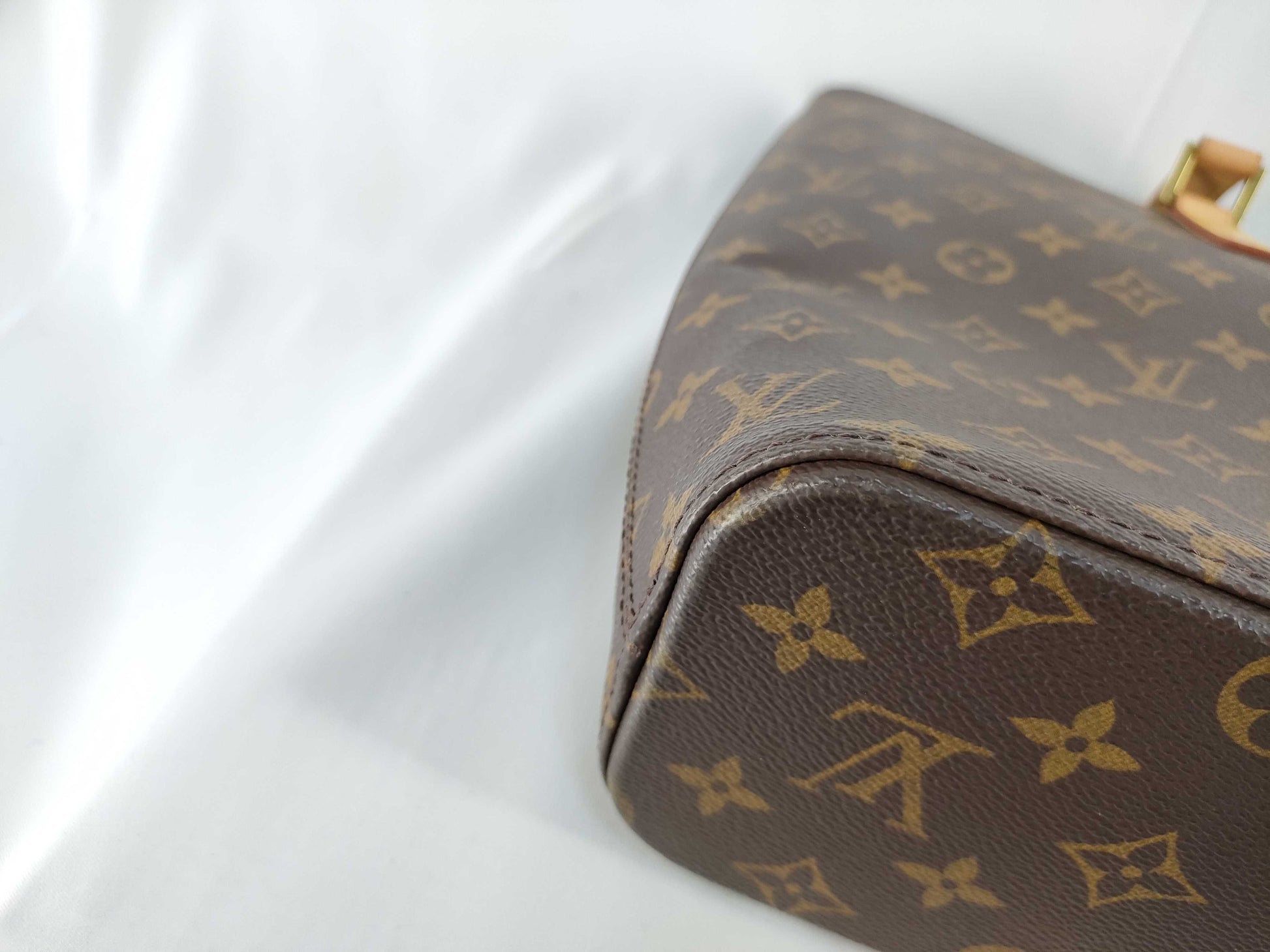 LOUIS VUITTON Monogram Louis Vuitton Monogram Tote Bag Tote Bag