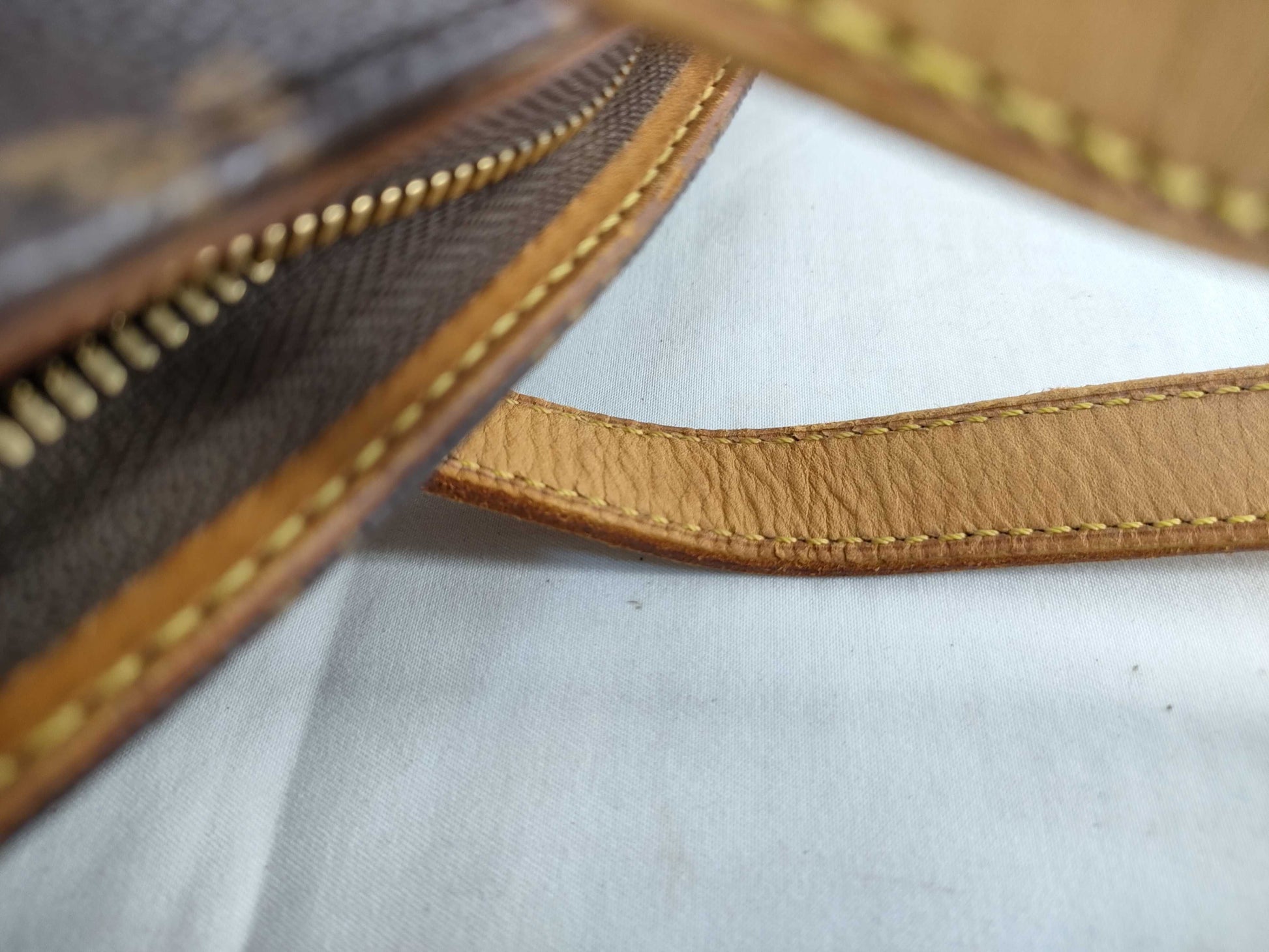 LOUIS VUITTON Monogram Louis Vuitton Monogram Handbag Shoulder Bag