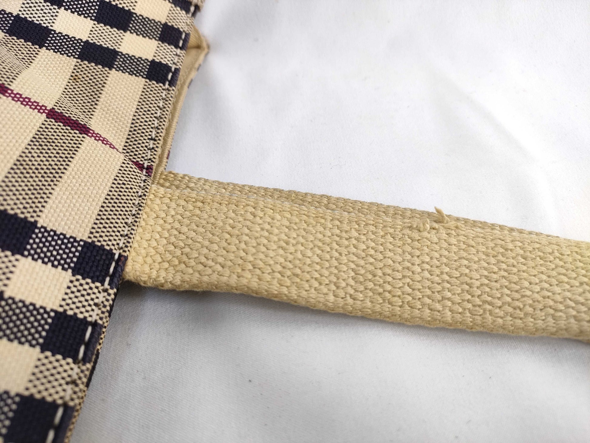 BURBERRY Handbag Handbag