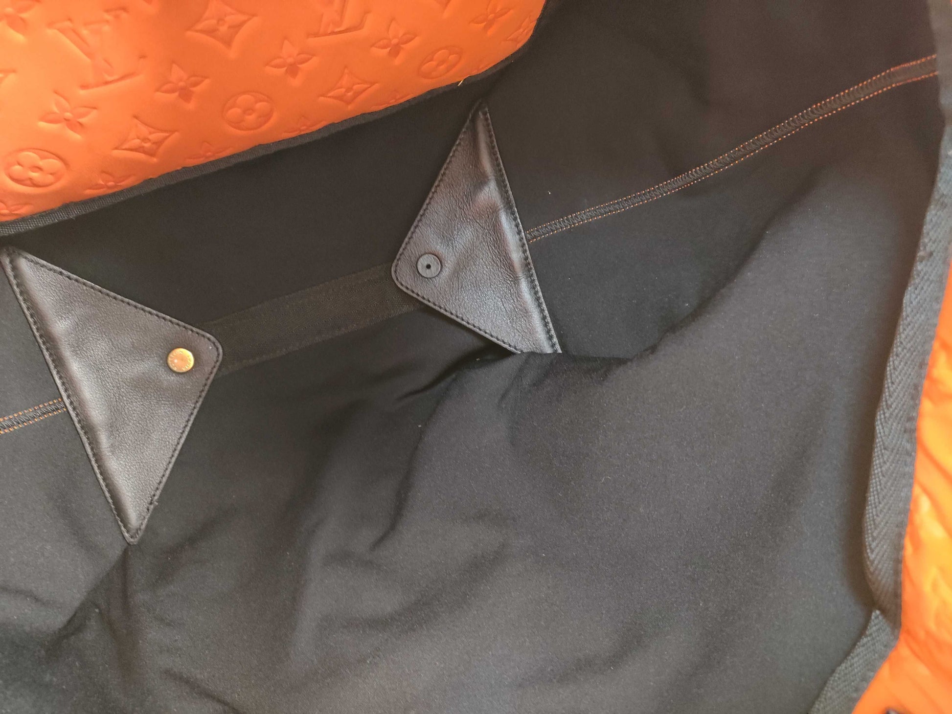 LOUIS VUITTON M92803 Monogram Louis Vuitton Monogram Scuba Scuba MM M92803 RC3050 Orange Handbag