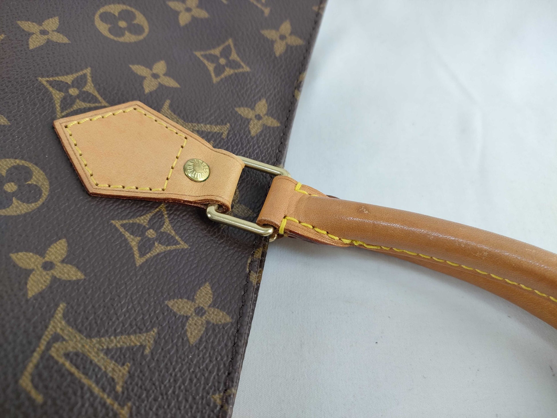 LOUIS VUITTON M51140 Monogram Louis Vuitton Monogram Sac Plat M51140 MI0082 Handbag