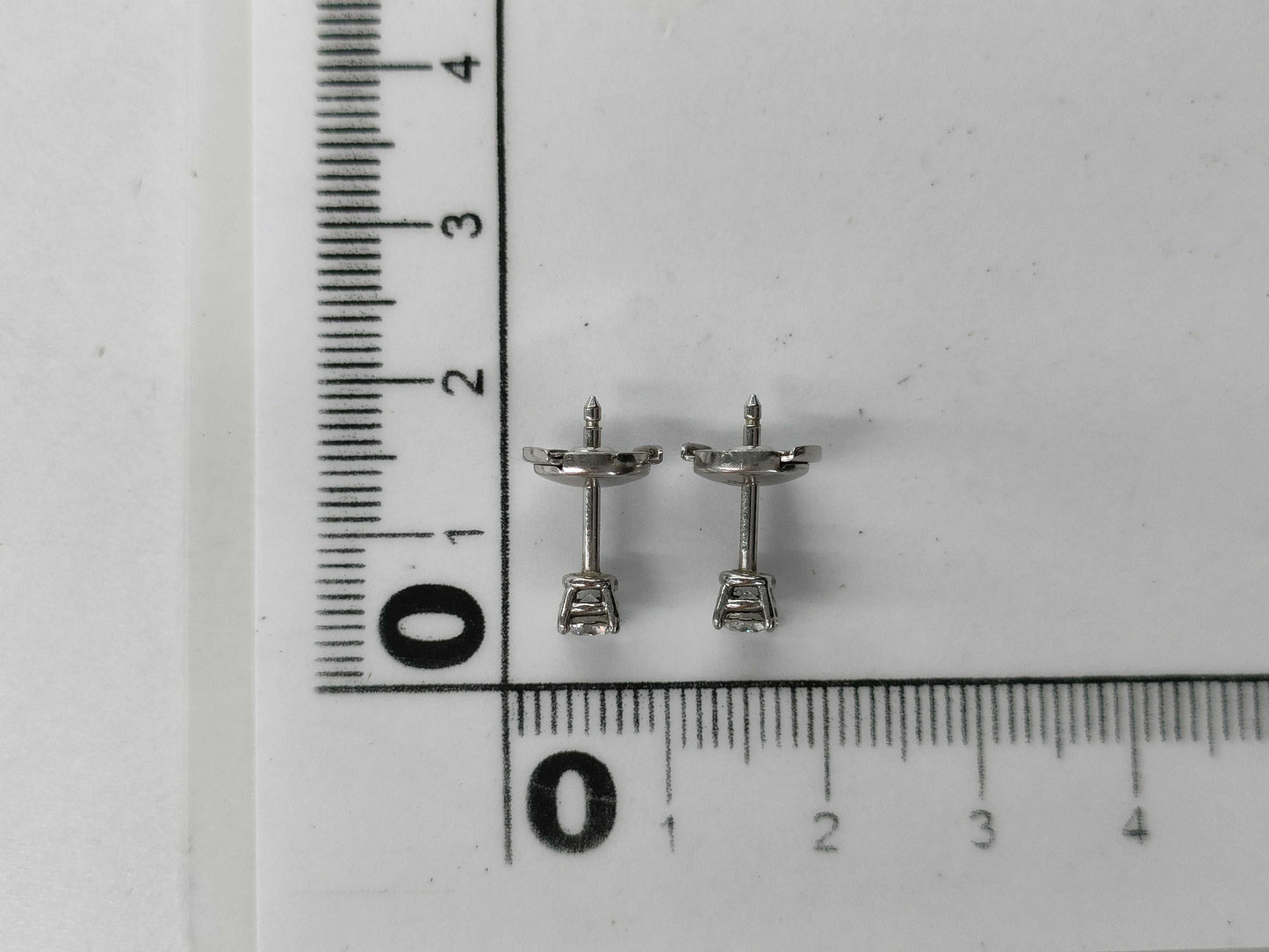 Tiffany & Co. Solitaire Diamond PT950 2.5g Earrings 