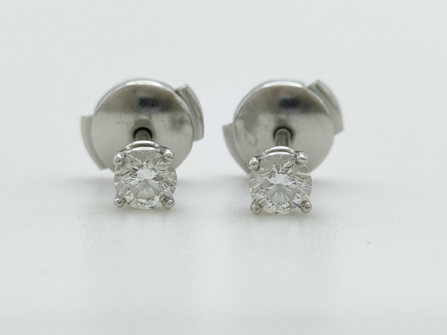 Tiffany & Co. Solitaire Diamond PT950 2.5g Earrings 