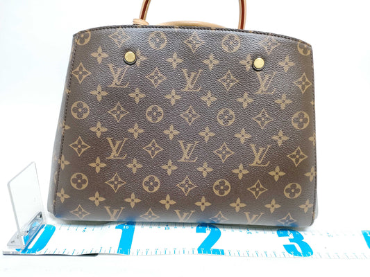 LOUIS VUITTON M41056 Monogram LOUIS VUITTON Monogram Louis Vuitton M41056 Montaigne MM Handbag Handbag