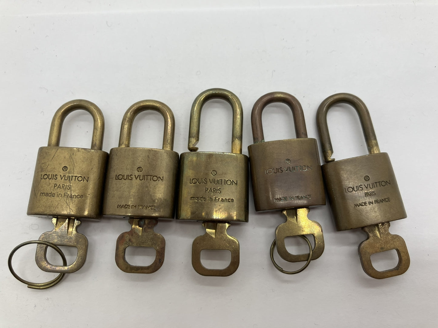 LOUIS VUITTON LOUIS VUITTON Louis Vuitton Cadena Padlock 10-Piece Set Other Accessories Other Accessories