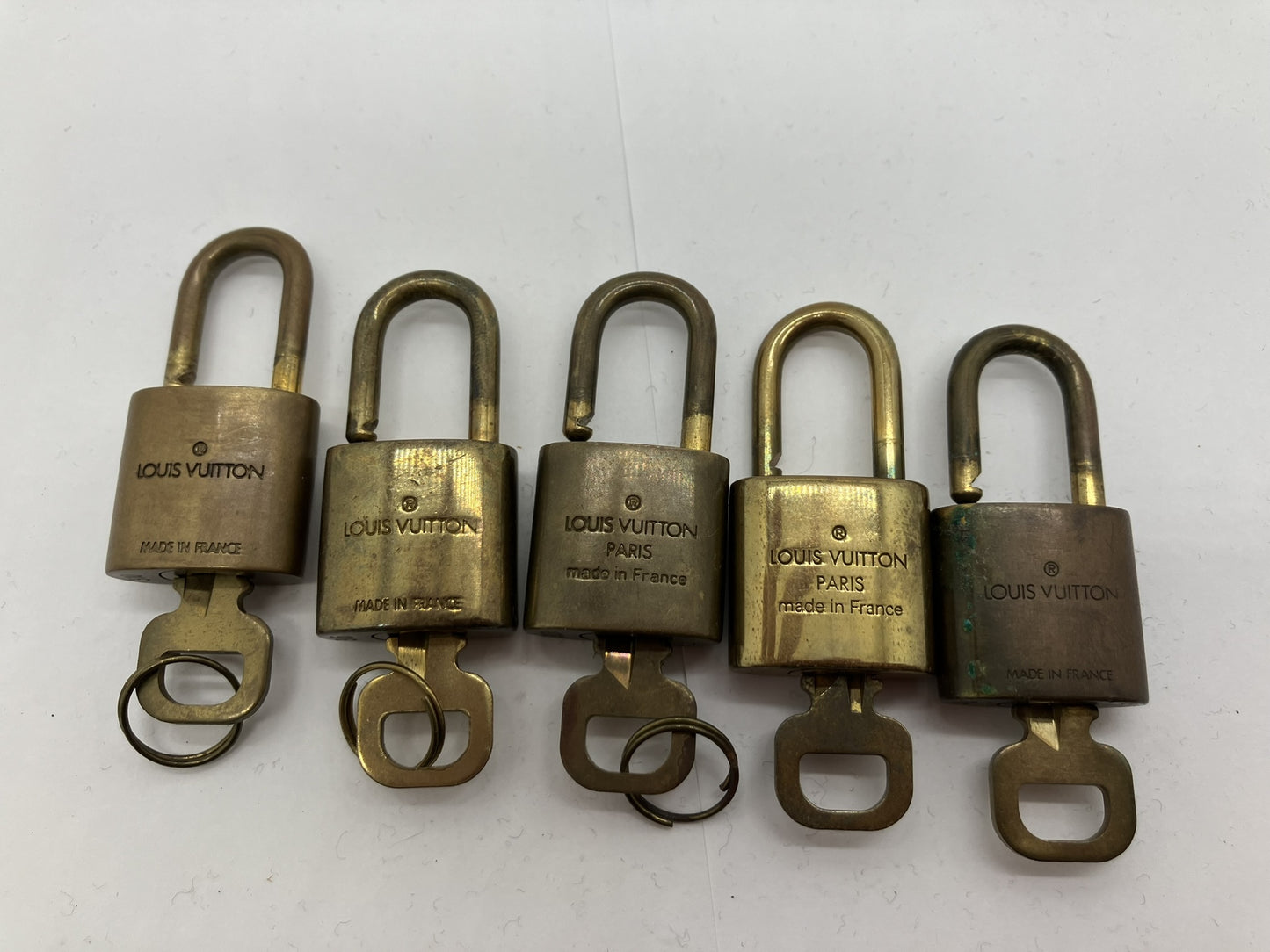 LOUIS VUITTON LOUIS VUITTON Louis Vuitton Cadena Padlock 10-Piece Set Other Accessories Other Accessories