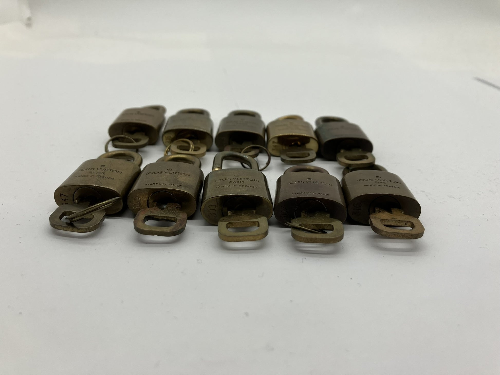LOUIS VUITTON LOUIS VUITTON Louis Vuitton Cadena Padlock 10-Piece Set Other Accessories Other Accessories