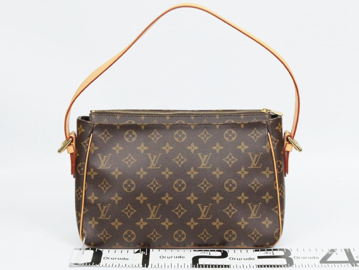 LOUIS VUITTON Viva Cite GM Shoulder Bag