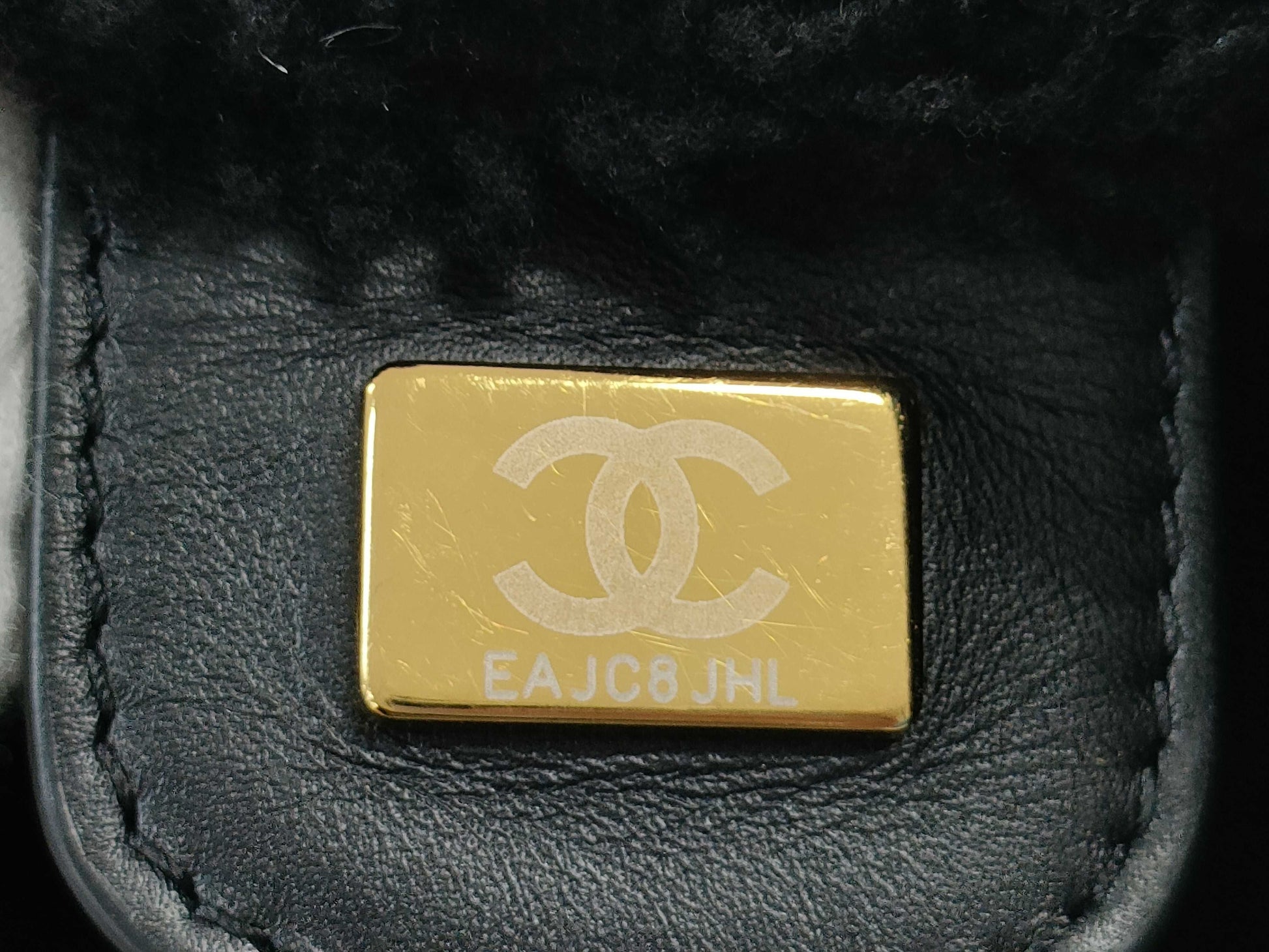 CHANEL 22 Small Boa Shoulder Bag