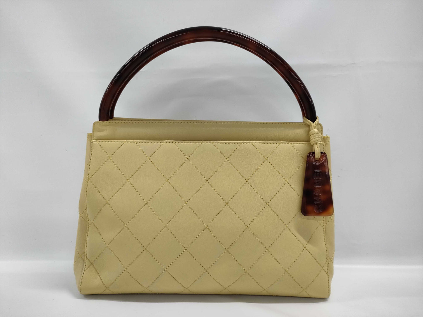 CHANEL Matelasse Tortoiseshell Handle Handbag