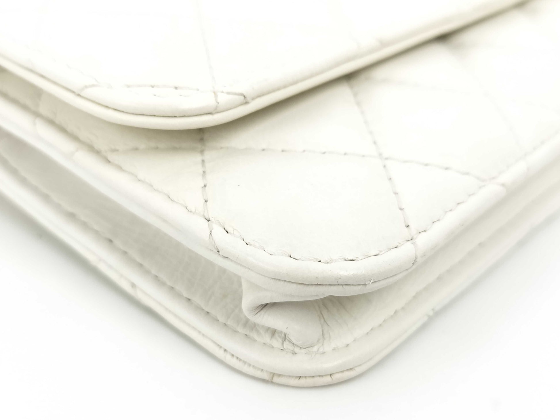 CHANEL Matelasse Pearl Lambskin Shoulder Bag, No. 30