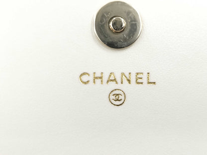CHANEL Matelasse Pearl Lambskin Shoulder Bag, No. 30