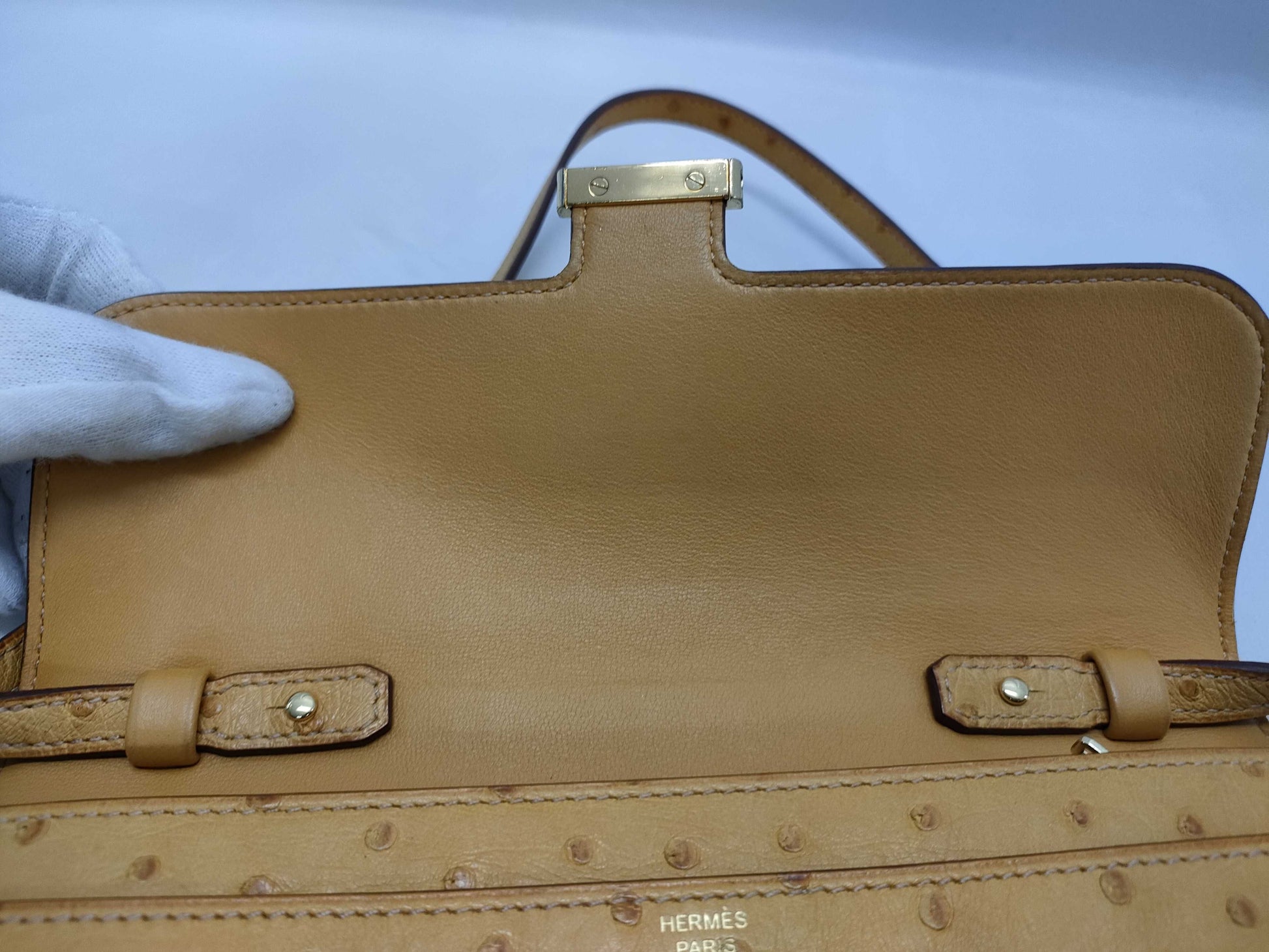 HERMES Constance Long To-Go Ostrich Saffron Z Stamp 2021 Shoulder Bag