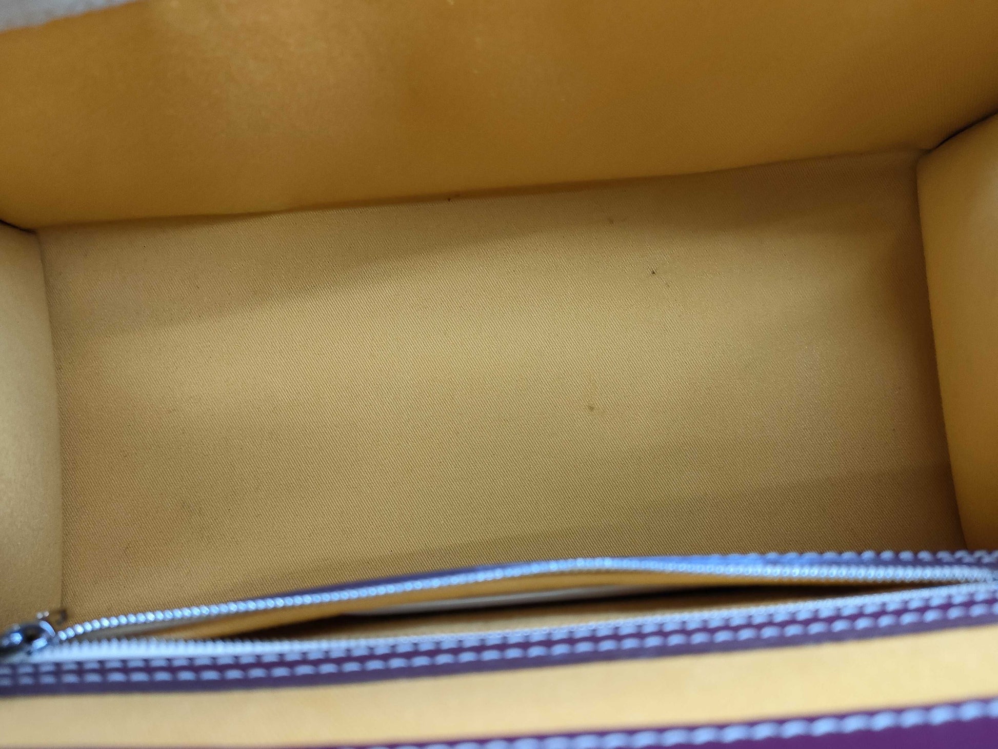 GOYARD Saigon GM Purple Handbag