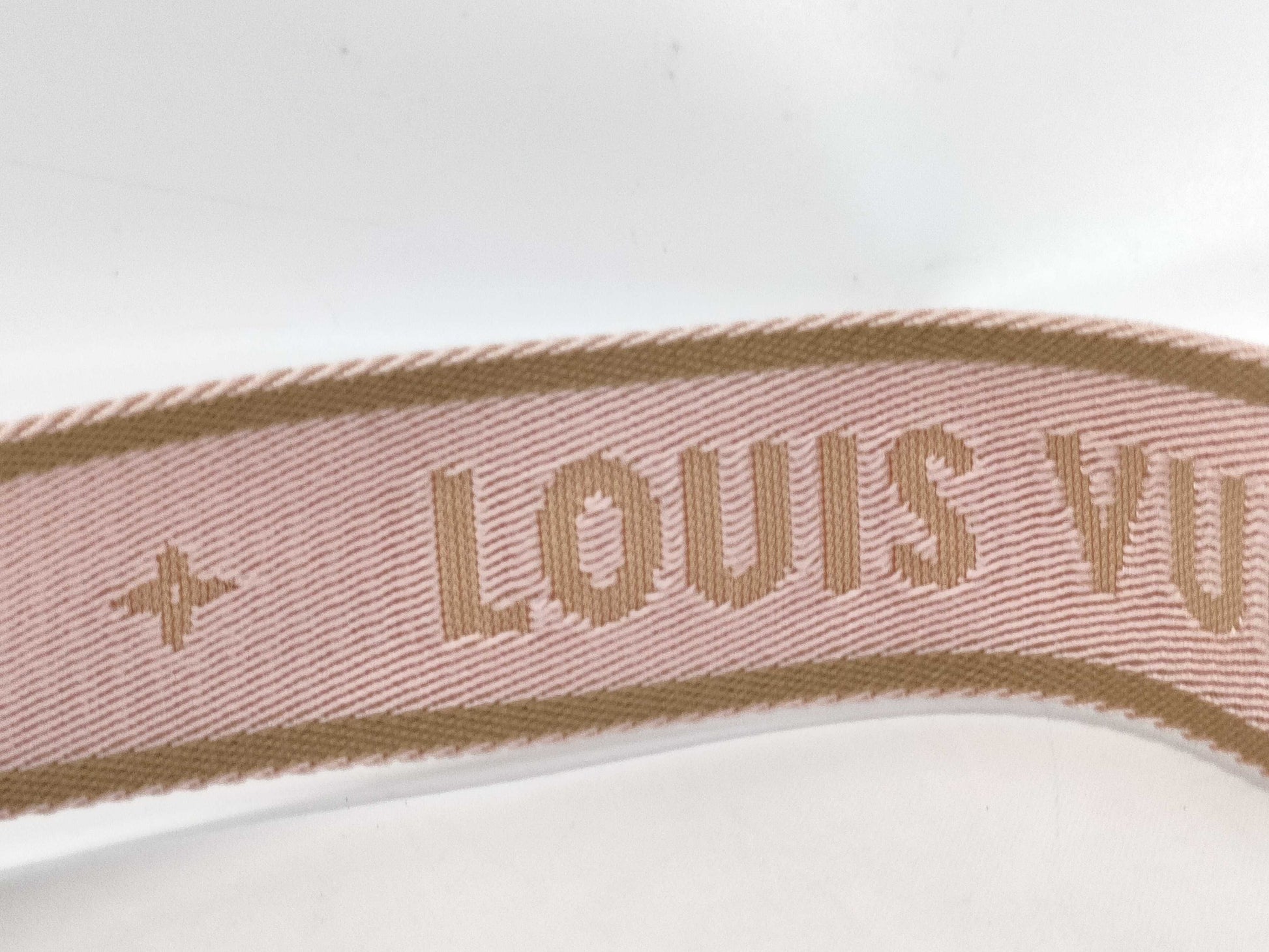 LOUIS VUITTON Monogram Multipochette Accessoires M44840 RFID Verified Shoulder Bag
