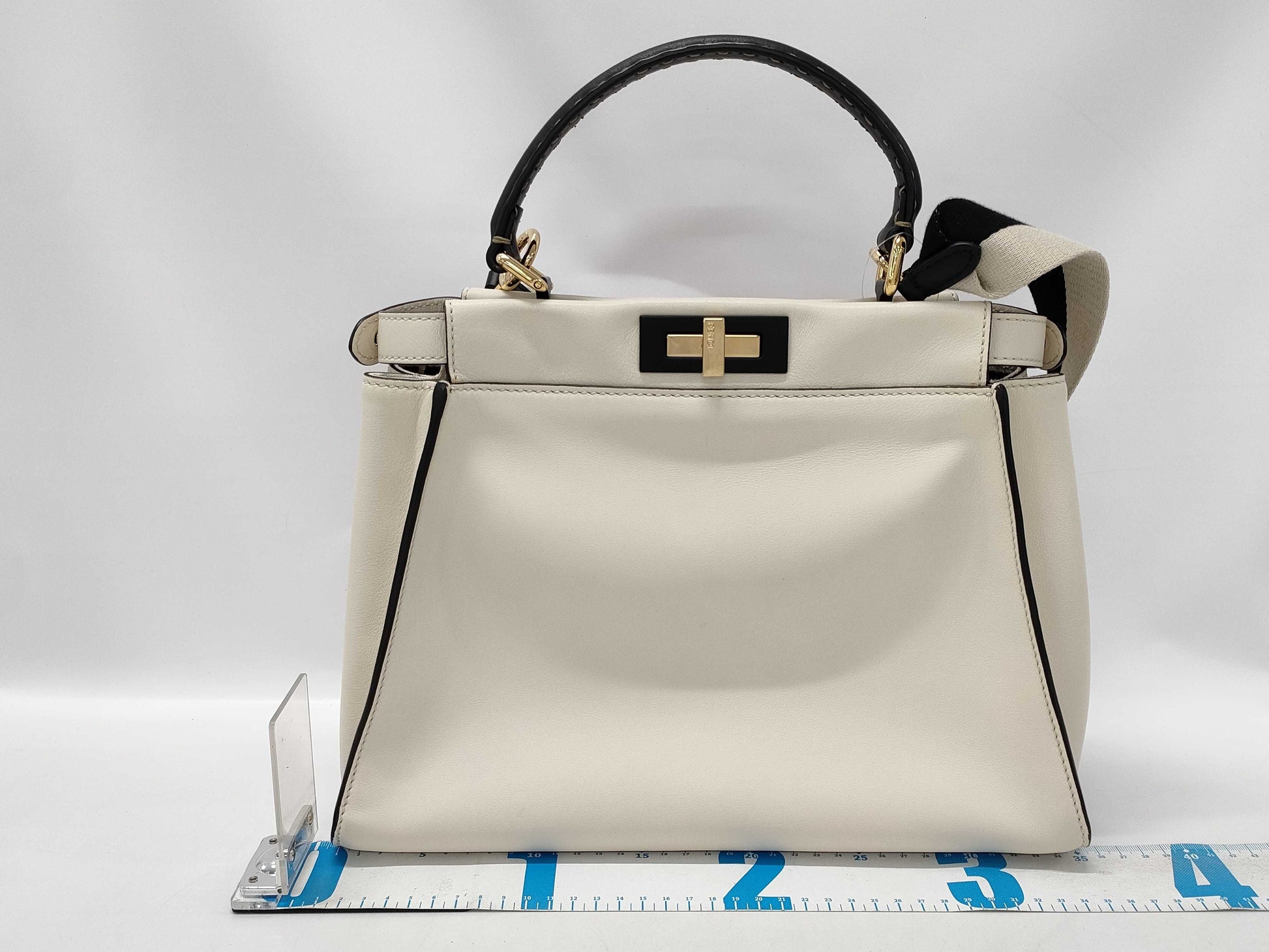 FENDI Peekaboo Regular 2-Way Handbag 8BN290 Handbag