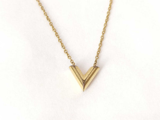 LOUIS VUITTON Essential V Necklace Necklace