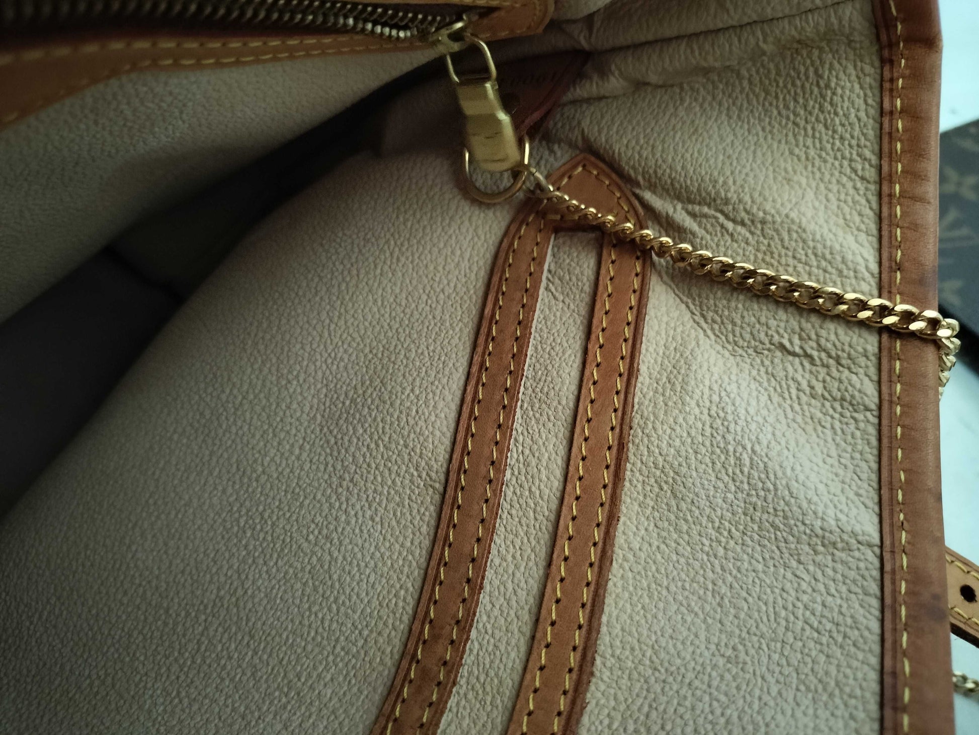LOUIS VUITTON M42238 Monogram Bucket PM M42238 Monogram Tote Bag