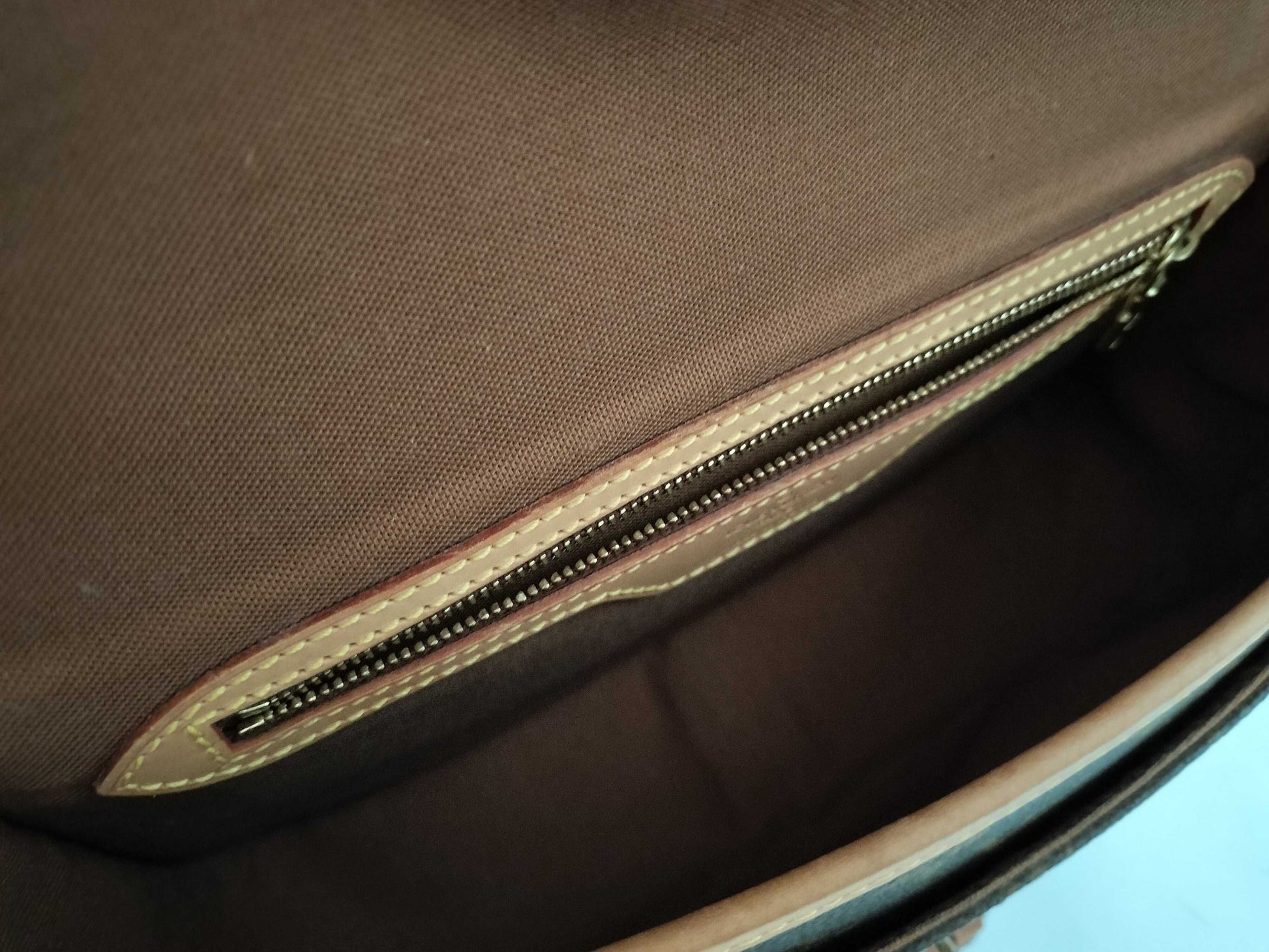 LOUIS VUITTON M42250 Monogram Sologne M42250 Monogram Shoulder Bag