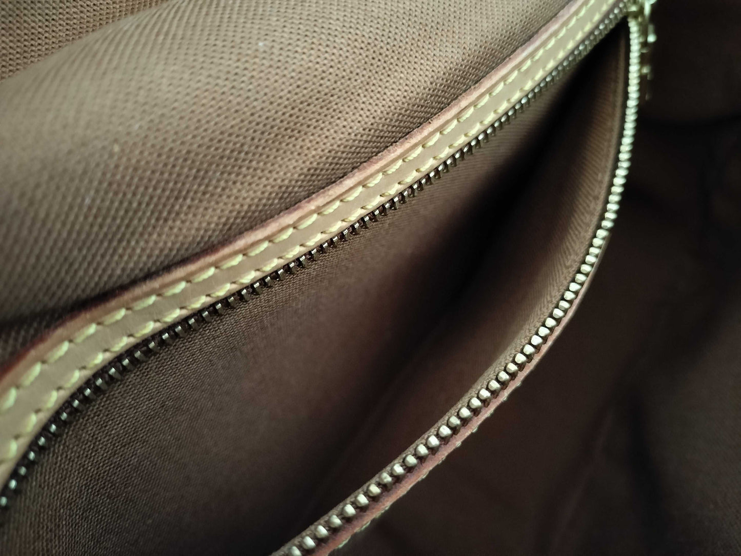 LOUIS VUITTON M42250 Monogram Sologne M42250 Monogram Shoulder Bag