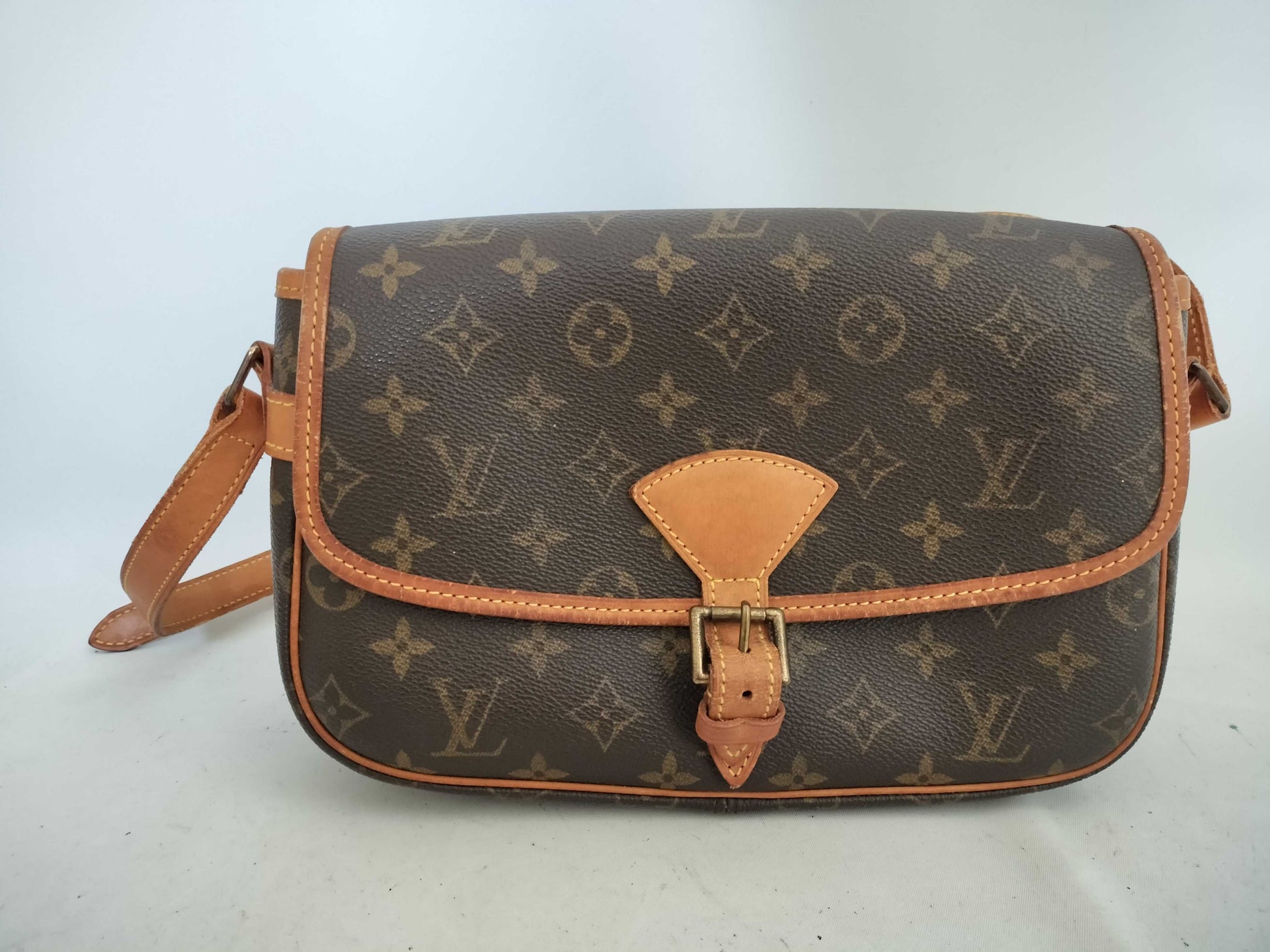 LOUIS VUITTON M42250 Monogram Sologne M42250 Monogram Shoulder Bag