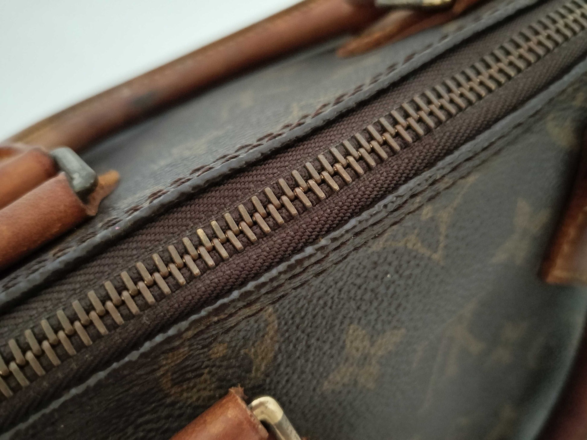 LOUIS VUITTON M41528 Monogram Speedy 25 M41528 Monogram Handbag